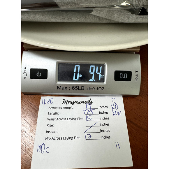 POL Fun Playful Polka Dot Soft Stretch Preppy Modern Twee Cozy Pullover Sweater - Picture 4 of 4